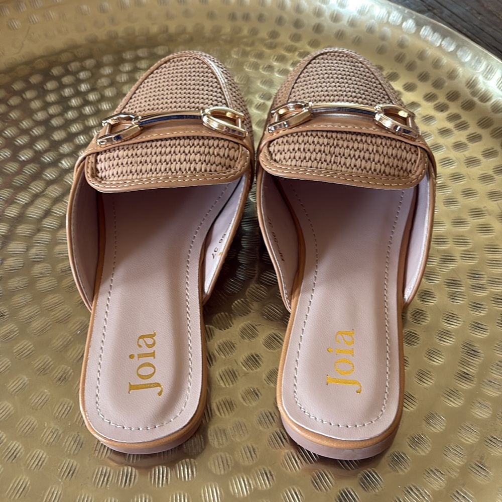 Tan Woven Mules with Gold Hardware - Picture 4 of 4